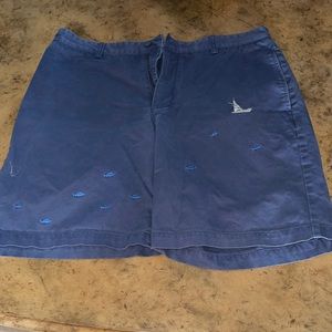 Vineyard Vines shorts